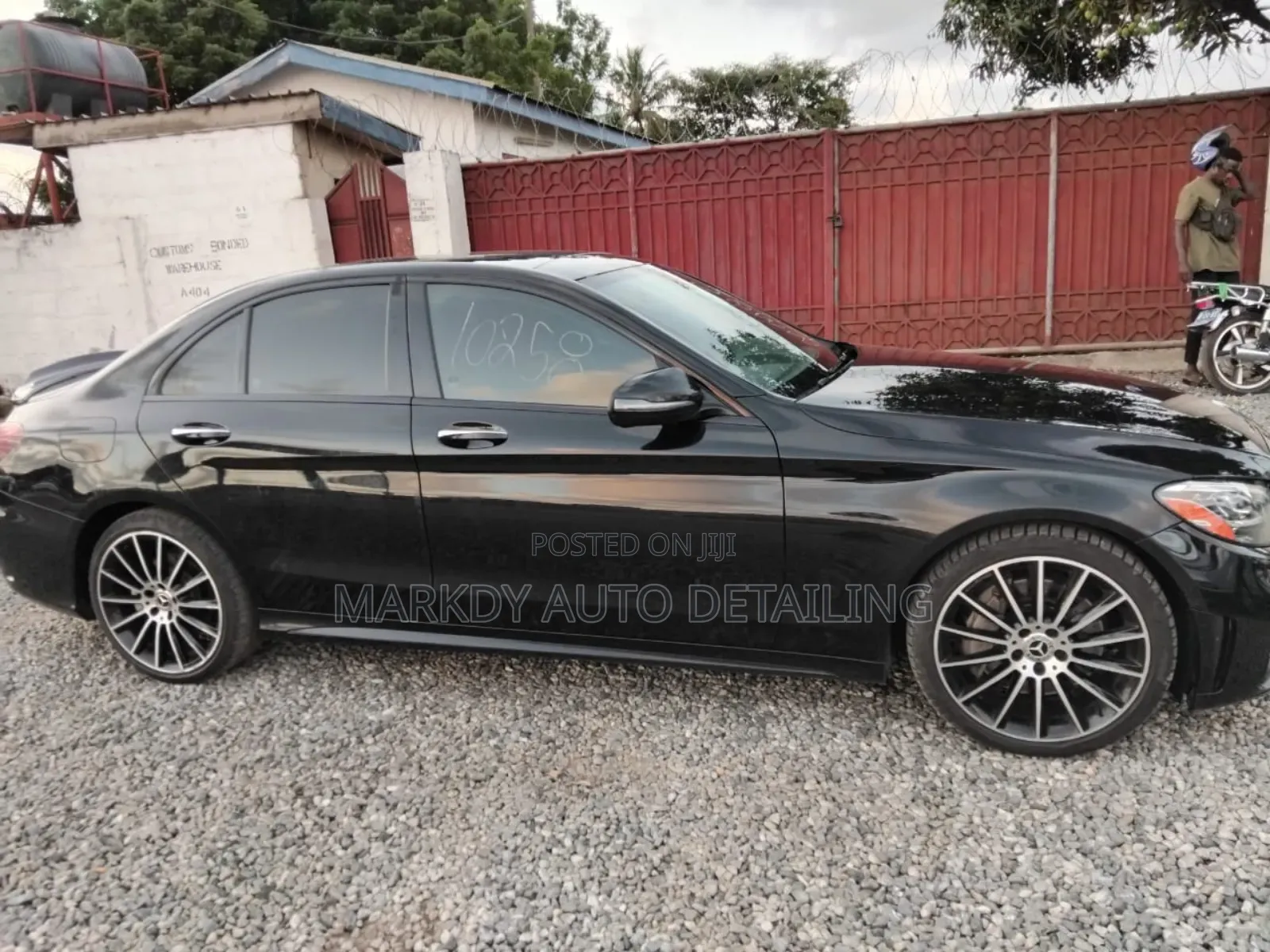 Mercedes-Benz C300 2020 Black
