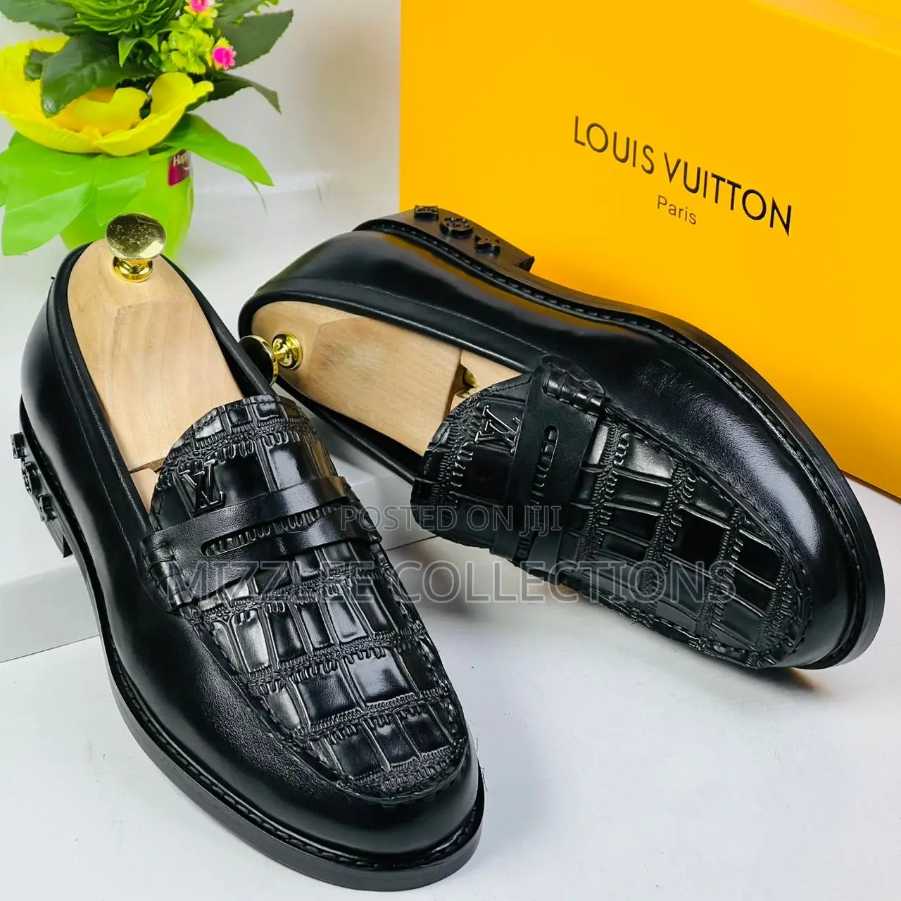 Original Louis Vuitton Paris Loafers in 40-45