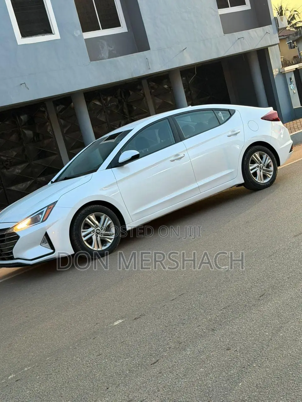 Hyundai Elantra SEL 2019 White