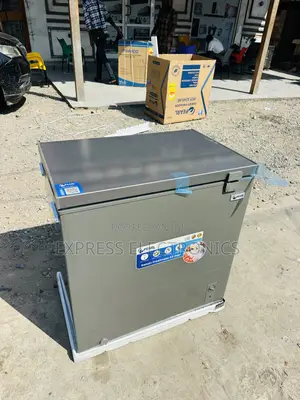 Ultra Modern Sleek Chest Freezer 199l Pearl