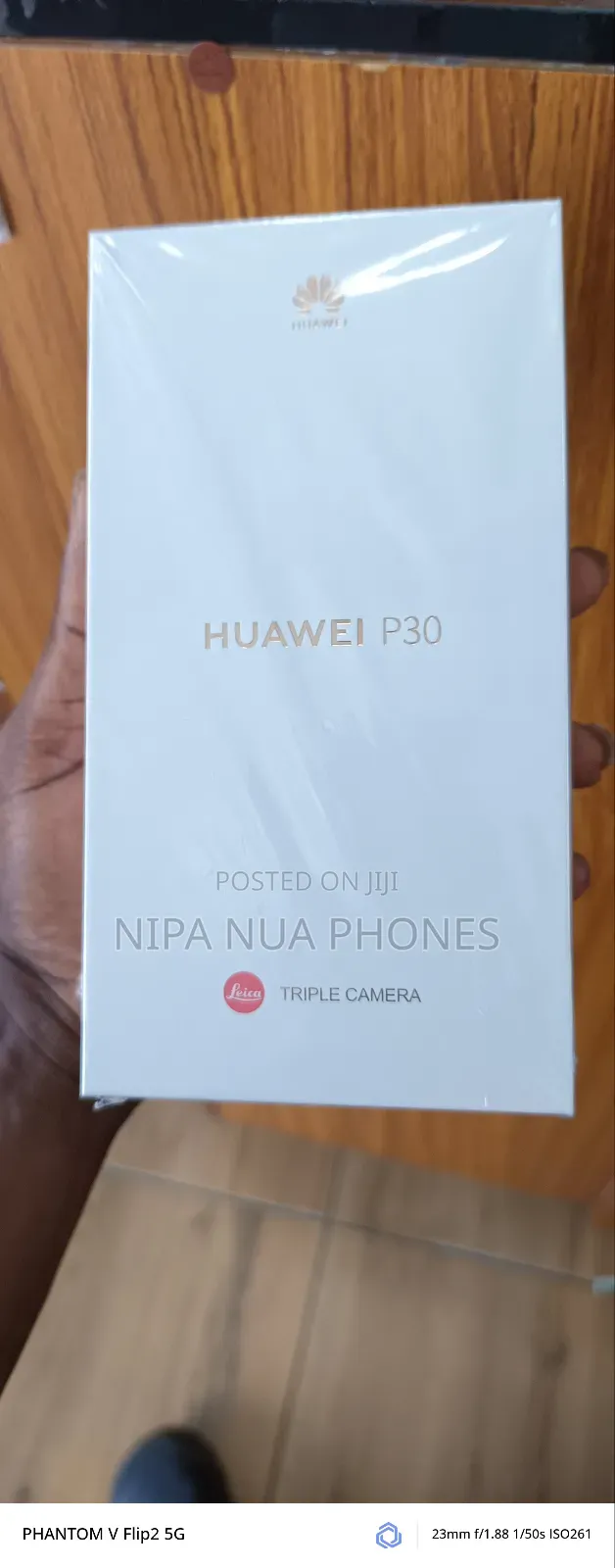 New Huawei P30 128 GB Blue