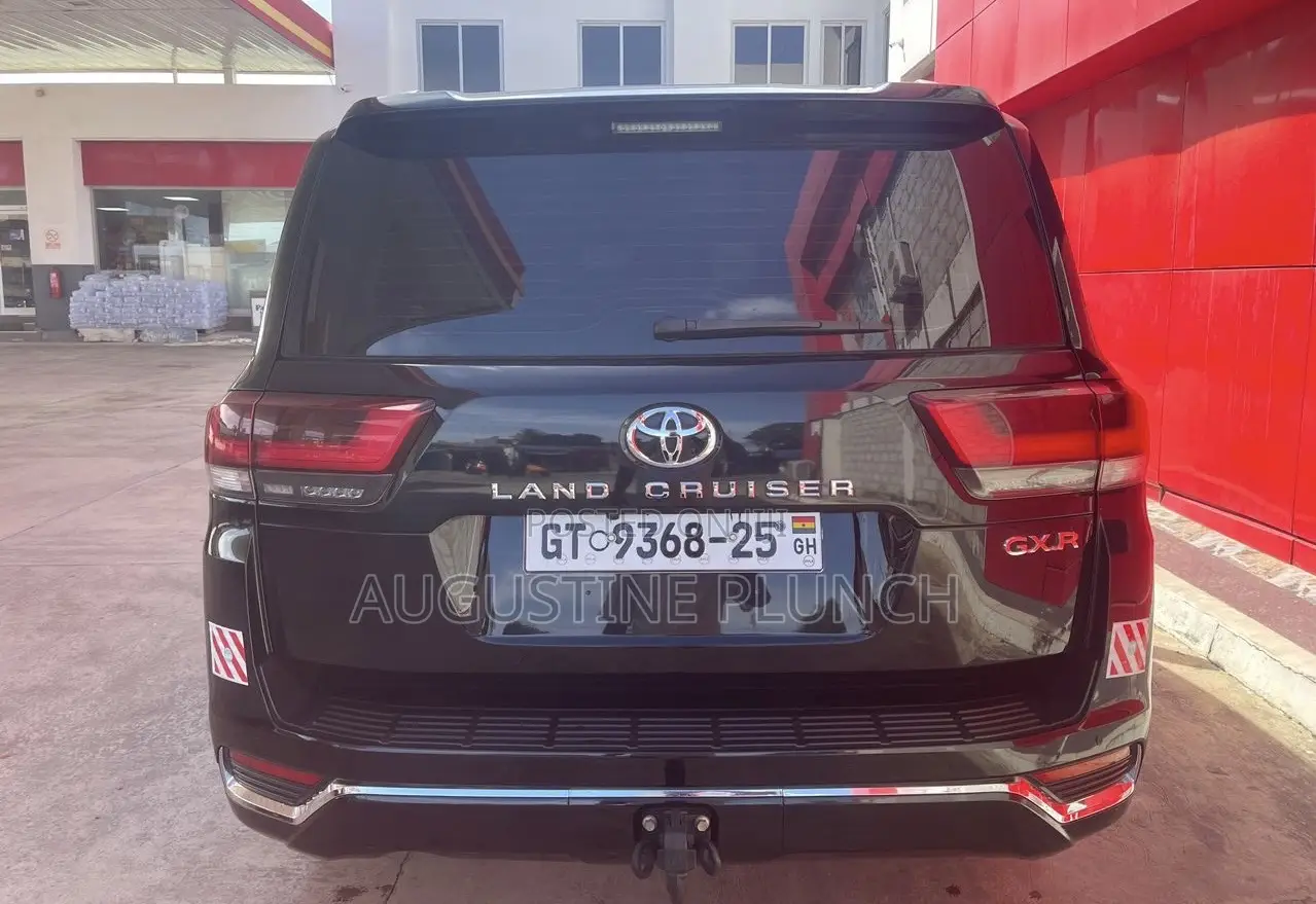 Toyota Land Cruiser 2022 Black
