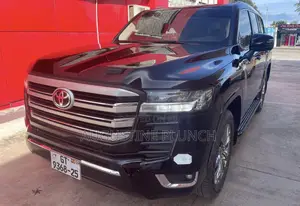 Toyota Land Cruiser 2022 Black