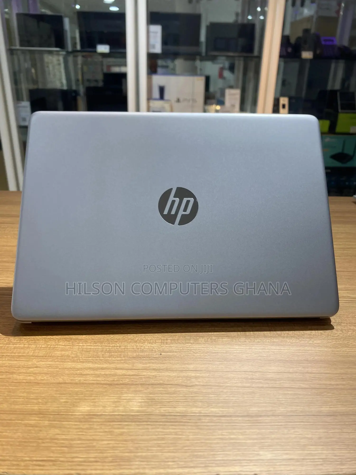 New Laptop HP 240 G9 8GB Intel Core i3 SSD 512GB