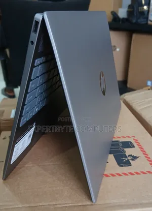 New Laptop HP 8GB AMD SSD 512GB