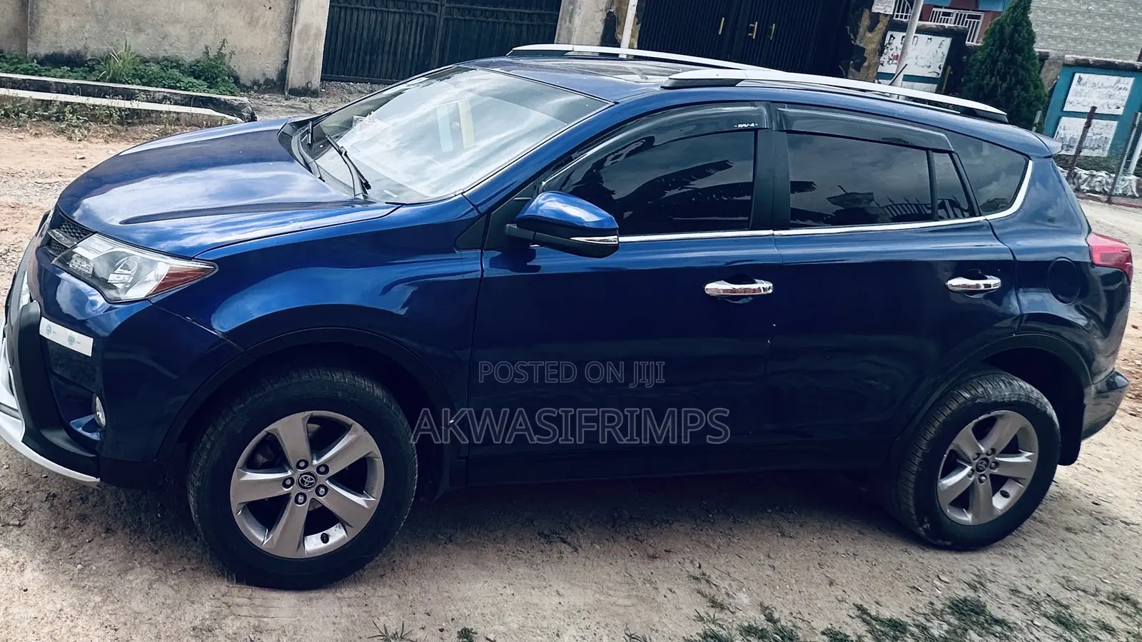Toyota RAV4 XLE 4dr SUV AWD (2.5L 4cyl 6A) 2015 Blue