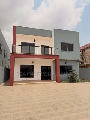 4bdrm House in Lakeside Estate for sale