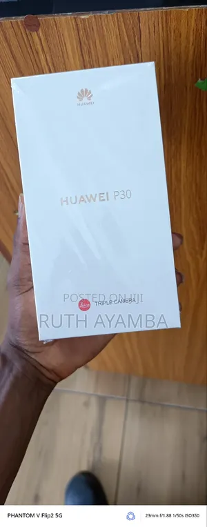 New Huawei P30 128 GB Blue