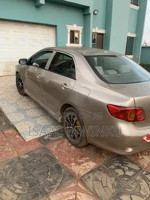 Toyota Corolla 1.8 Exclusive Automatic 2009 Silver