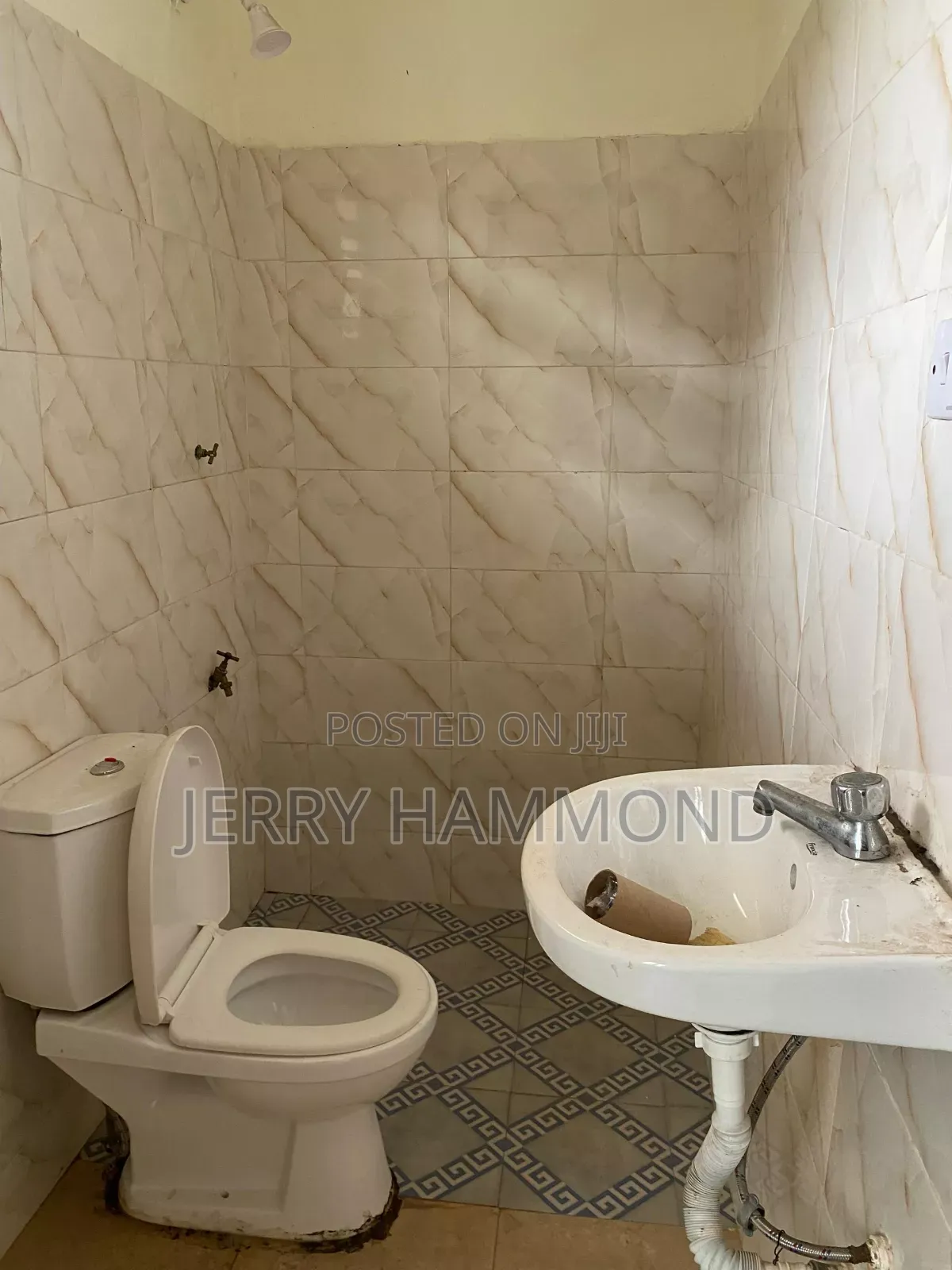 3bdrm House in Spintex Coastal, Baatsona Total for rent