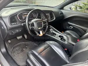 Dodge Challenger GT AWD 2019 Gray
