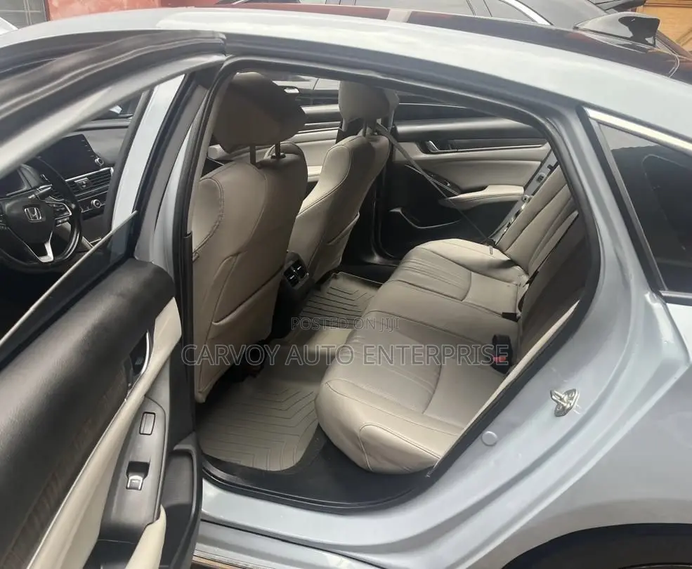 Honda Accord Touring 2.0T 2018 Blue