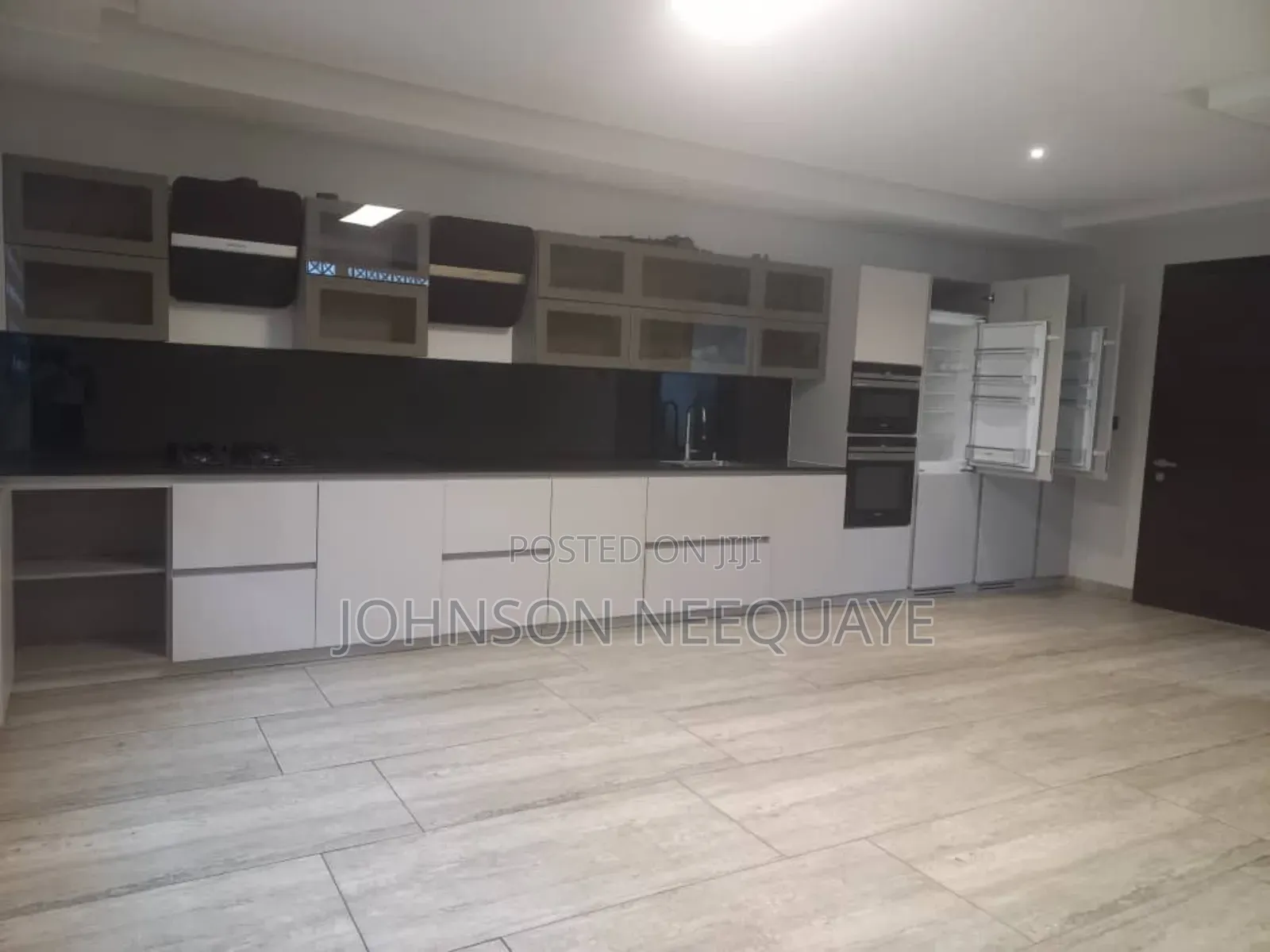 4bdrm Apartment in American House for rent