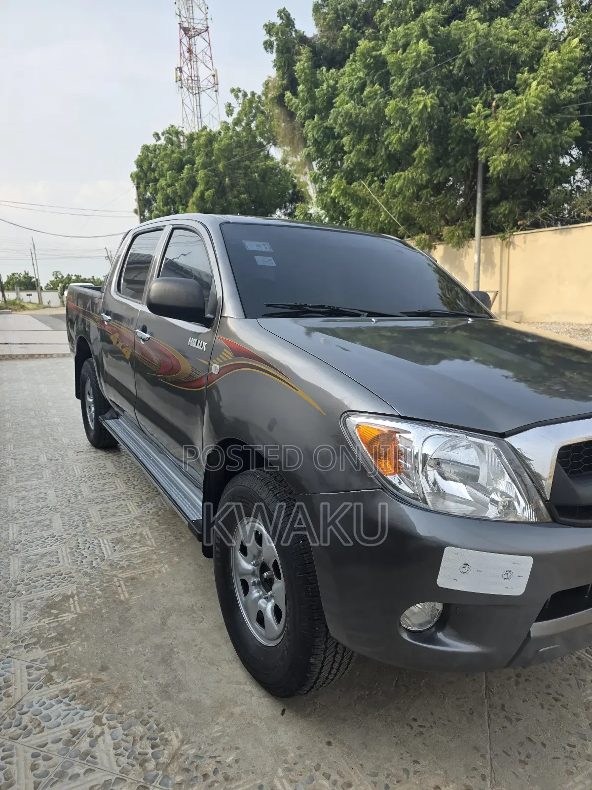 Toyota Hilux 2008 Gray