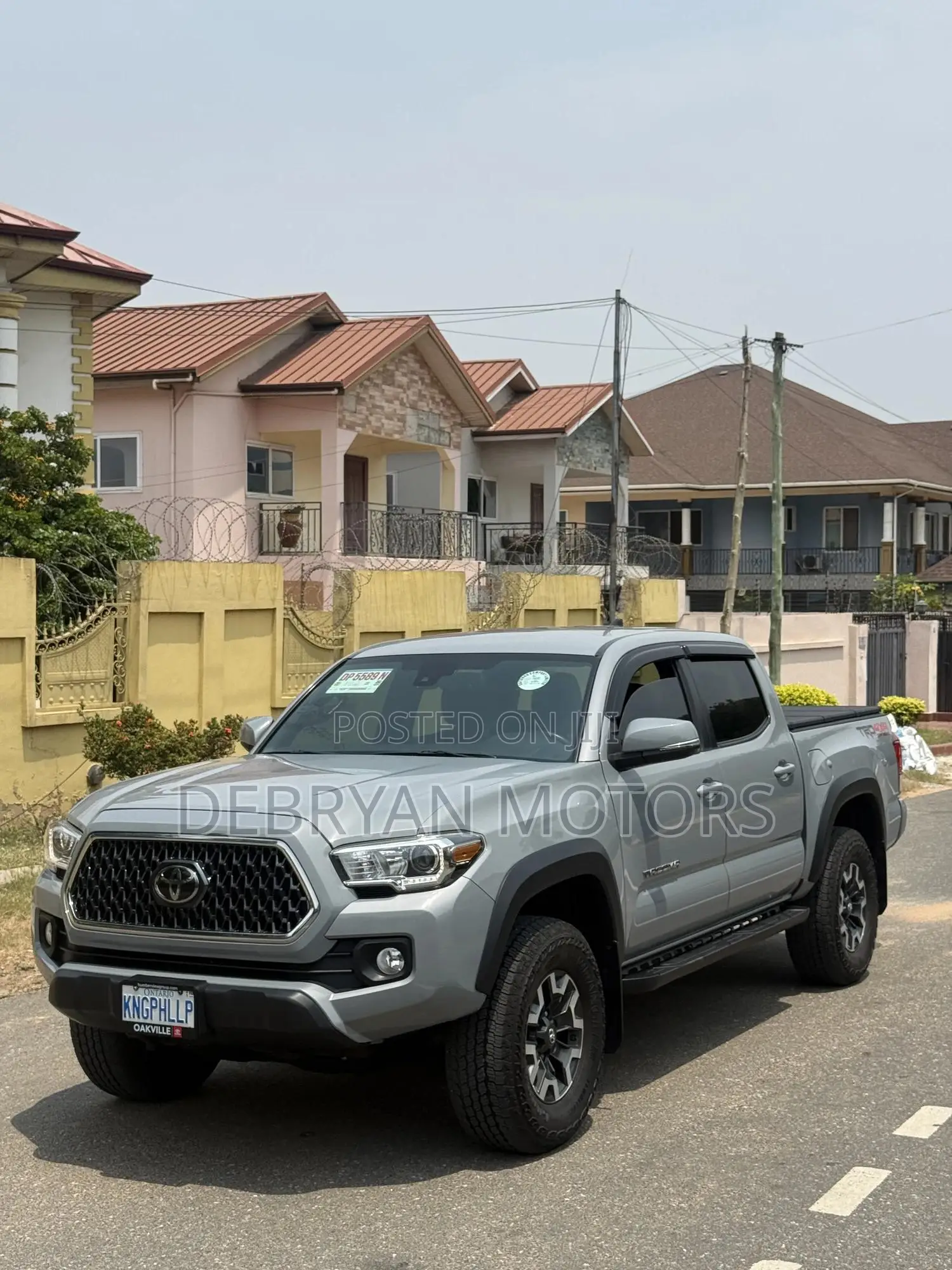 Toyota Tacoma TRD Off Road Double Cab 6' Bed V6 AT 2023 Gray