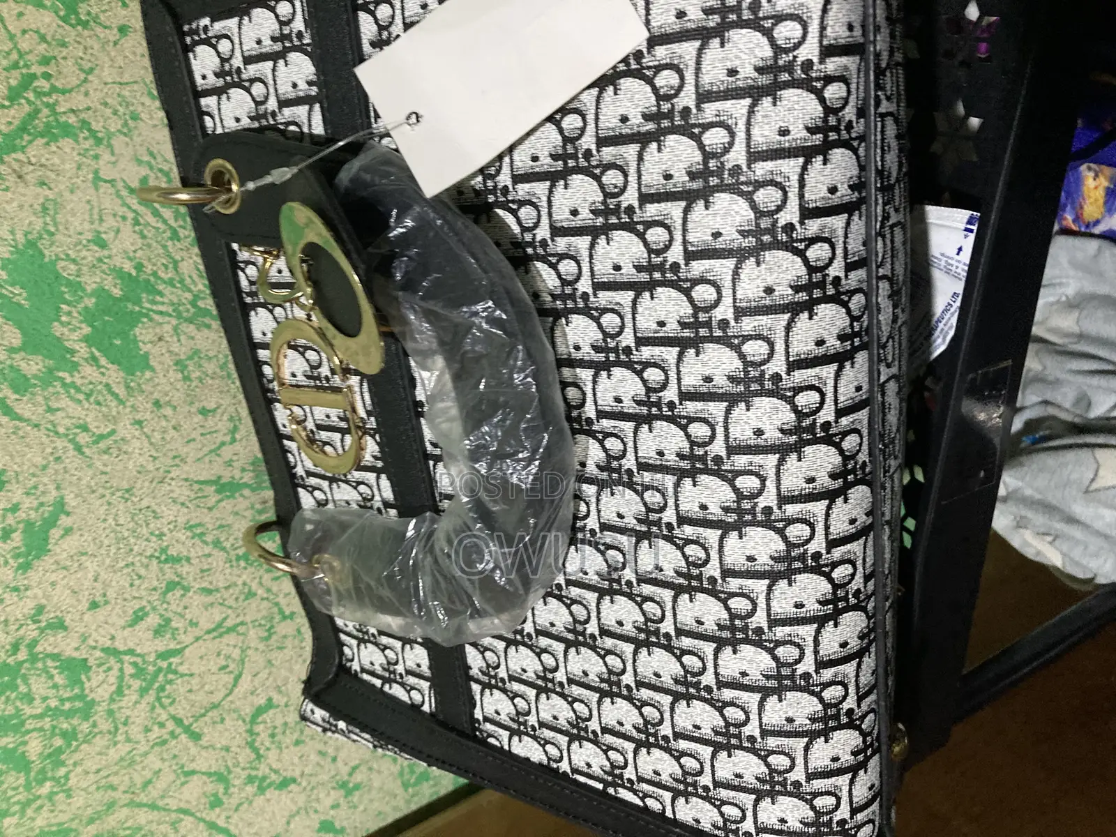 Dressing Bag
