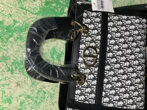 Dressing Bag