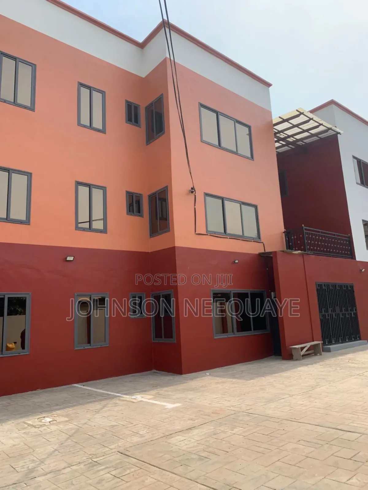 2bdrm Apartment in Baatsona Total for sale