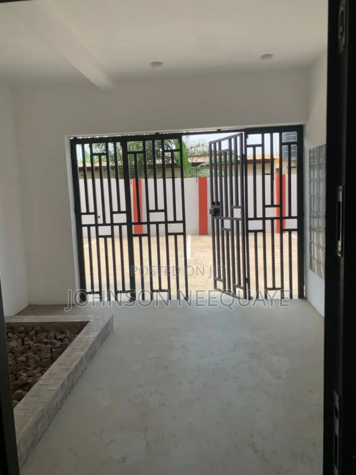 2bdrm Apartment in Baatsona Total for sale