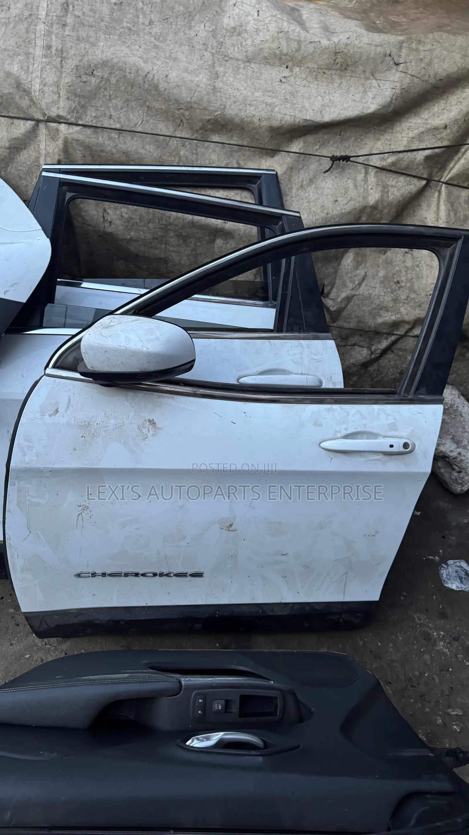 Jeep Cherokee 2016,2017,2018,2019,2020 Doors Available
