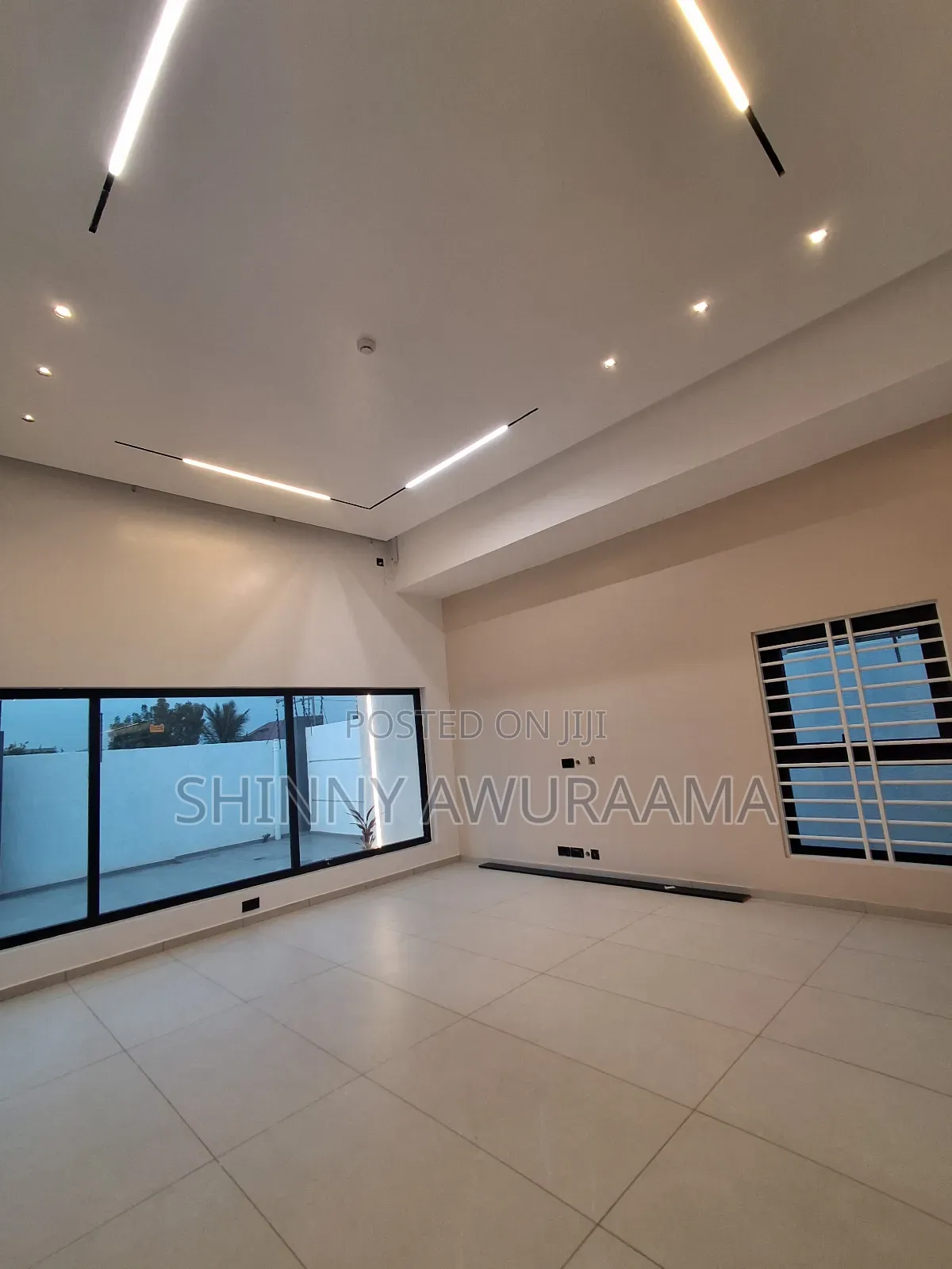 3bdrm House in Police Land, Lake Side Estate for sale
