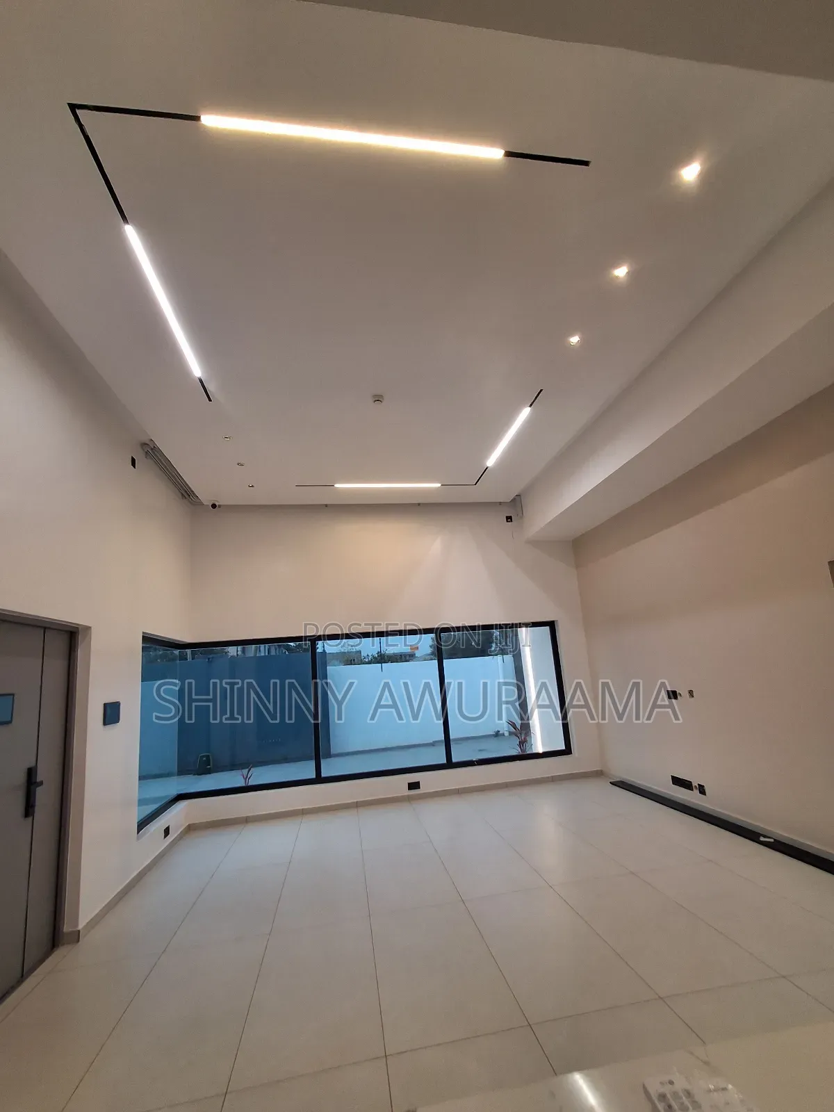 3bdrm House in Police Land, Lake Side Estate for sale