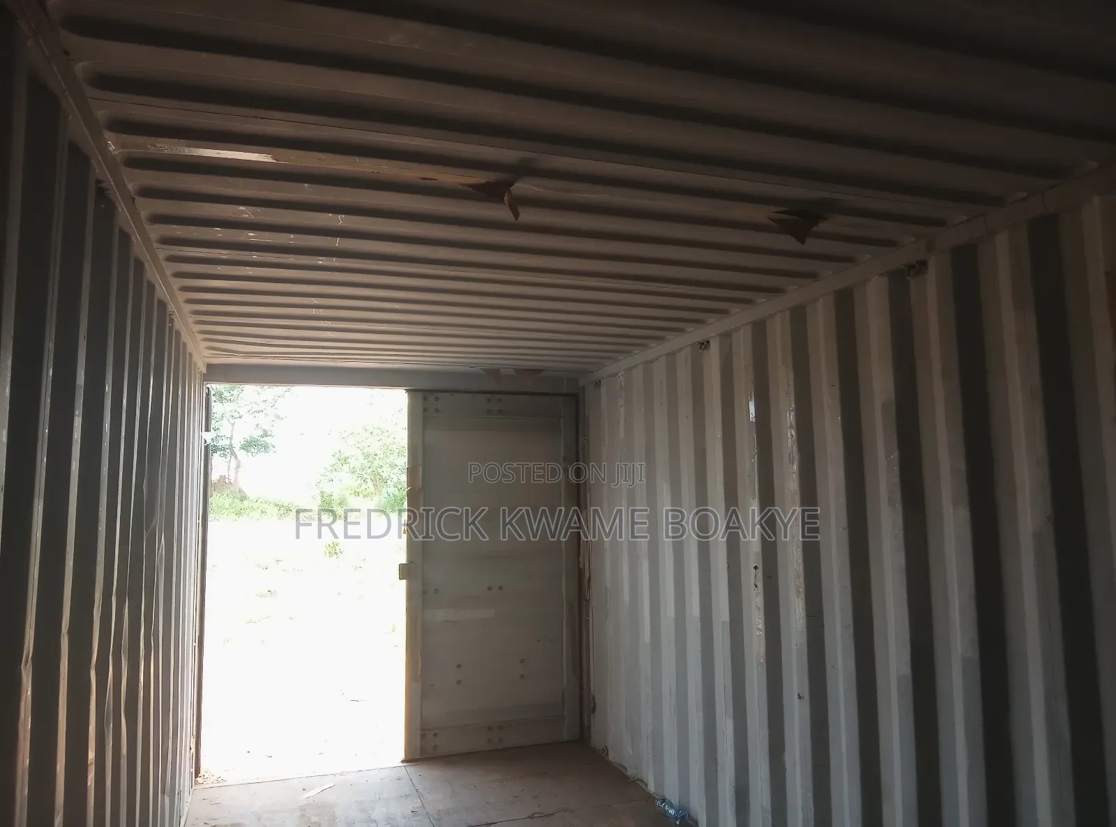 20ft Shipping Container for Sale at Trede
