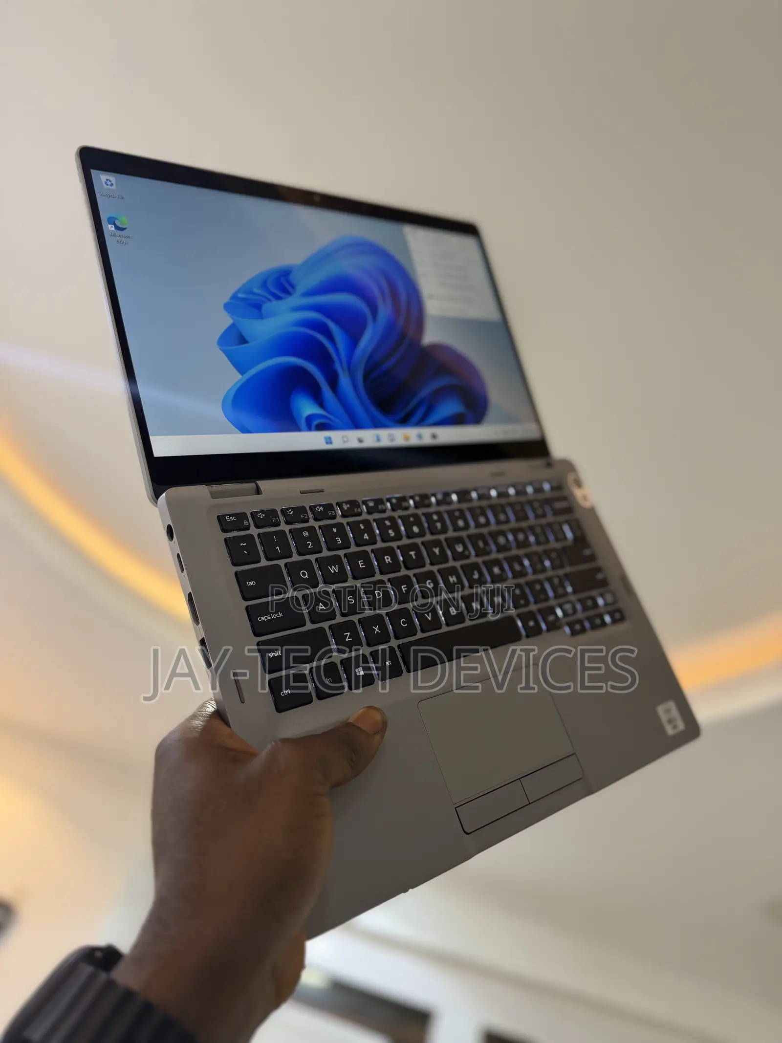 Laptop Dell Latitude 5310 8GB Intel Core i5 SSD 256GB
