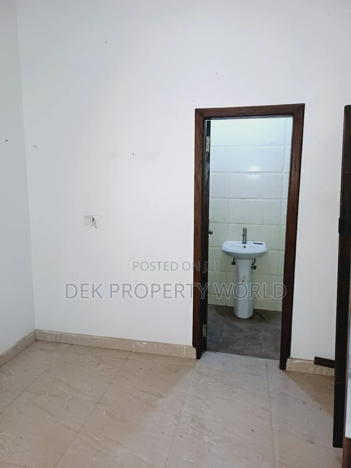 2bdrm Apartment in Ga East Municipal for rent