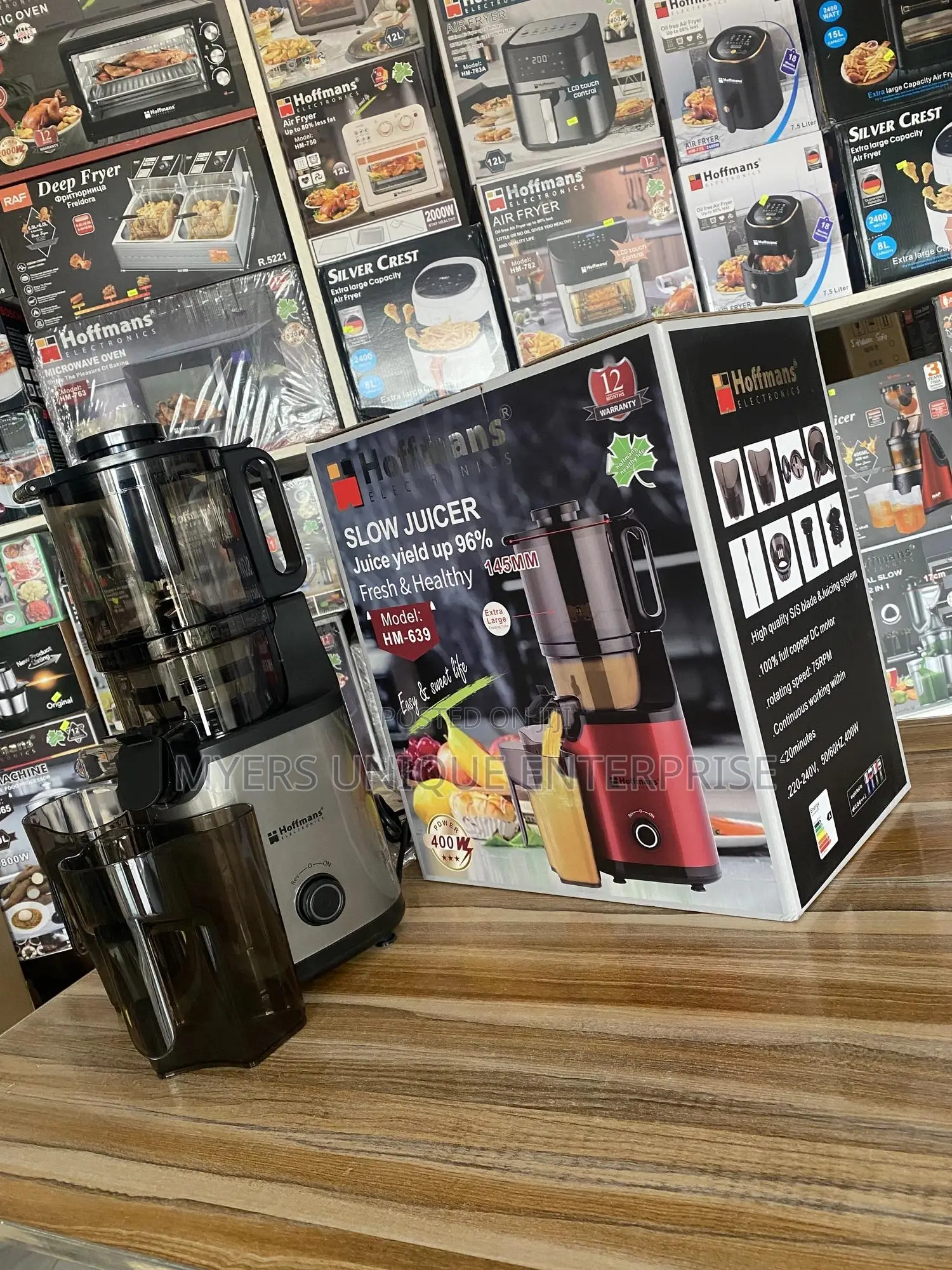 Sleek and Modern Hoffmans Slow Juicer 400w