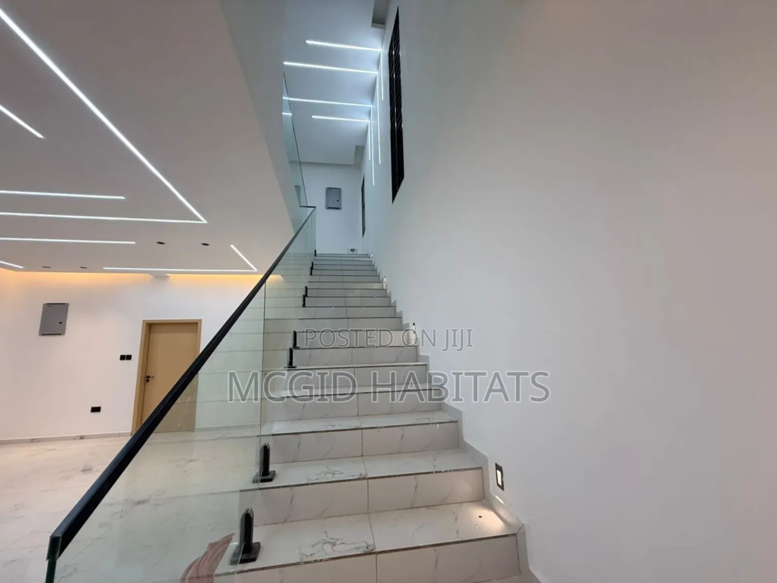 3bdrm House in Lake Side Estate for sale