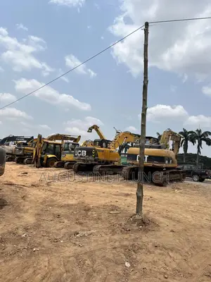 Excavators For Rentals