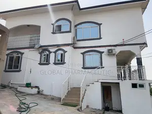 Furnished 2bdrm Apartment in West Hills Mall Area for rent
