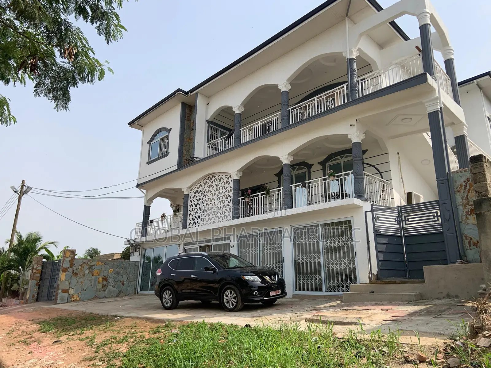 Furnished 2bdrm Apartment in West Hills Mall Area for rent