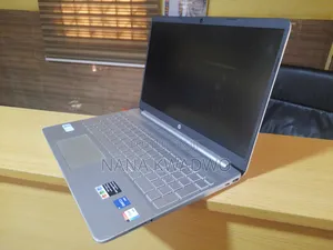 Laptop HP 15s 8GB Intel Core i5 SSD 512GB