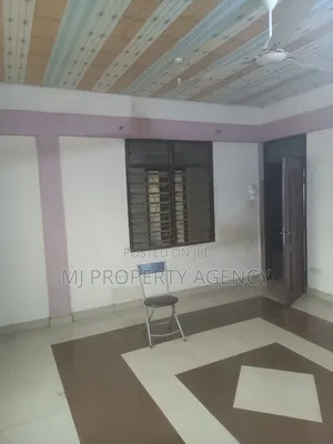 2bdrm Apartment in Golf Estate -Afariwa, Community 25 for rent