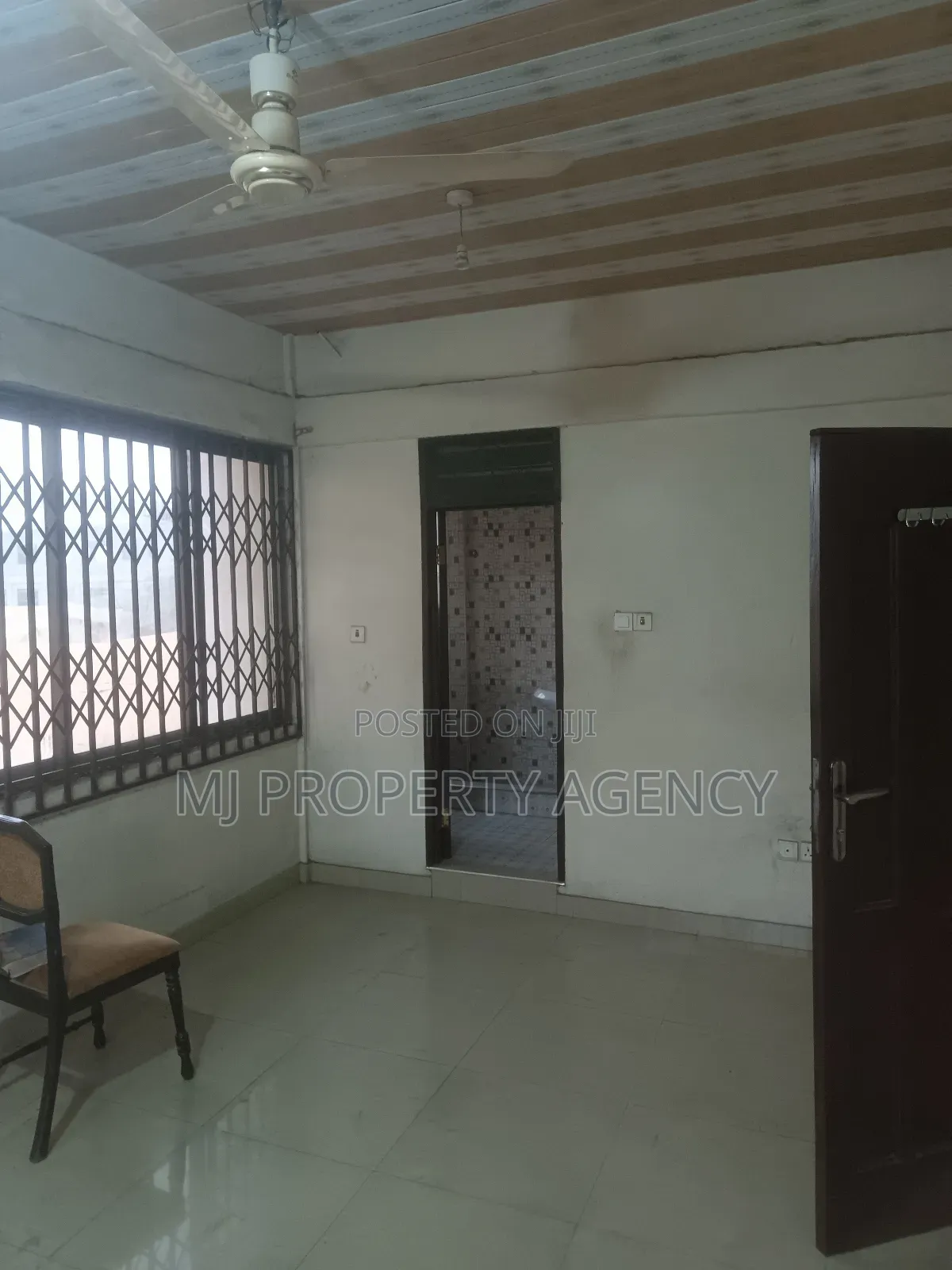 2bdrm Apartment in Golf Estate -Afariwa, Community 25 for rent