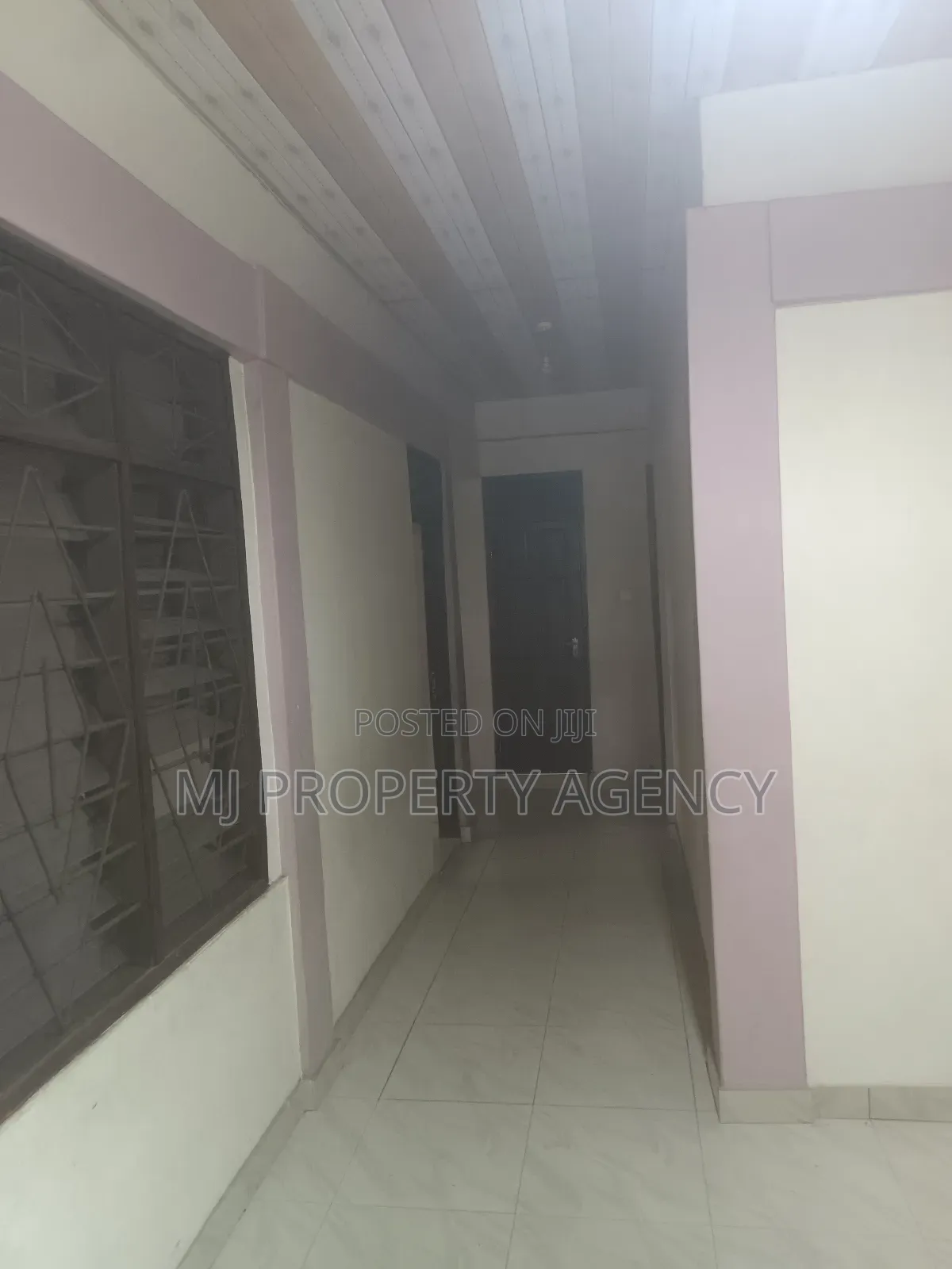 2bdrm Apartment in Golf Estate -Afariwa, Community 25 for rent