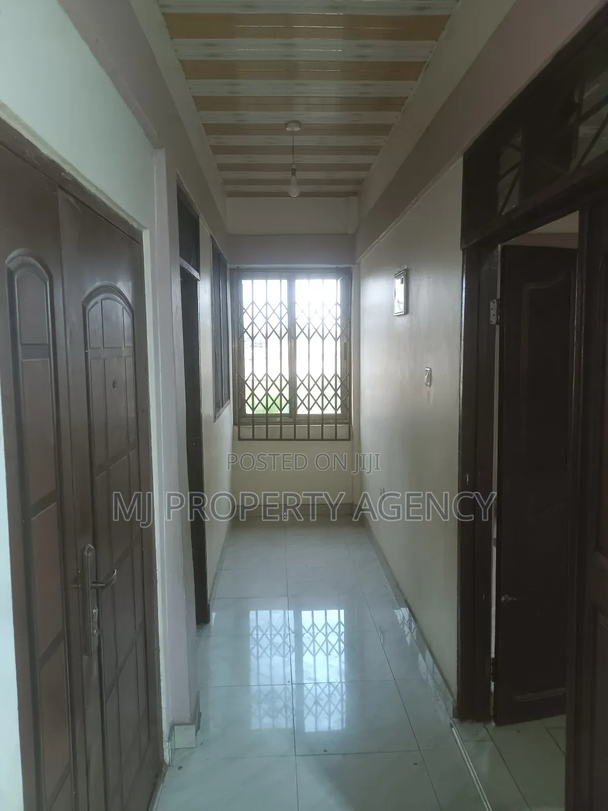 2bdrm Apartment in Golf Estate -Afariwa, Community 25 for rent