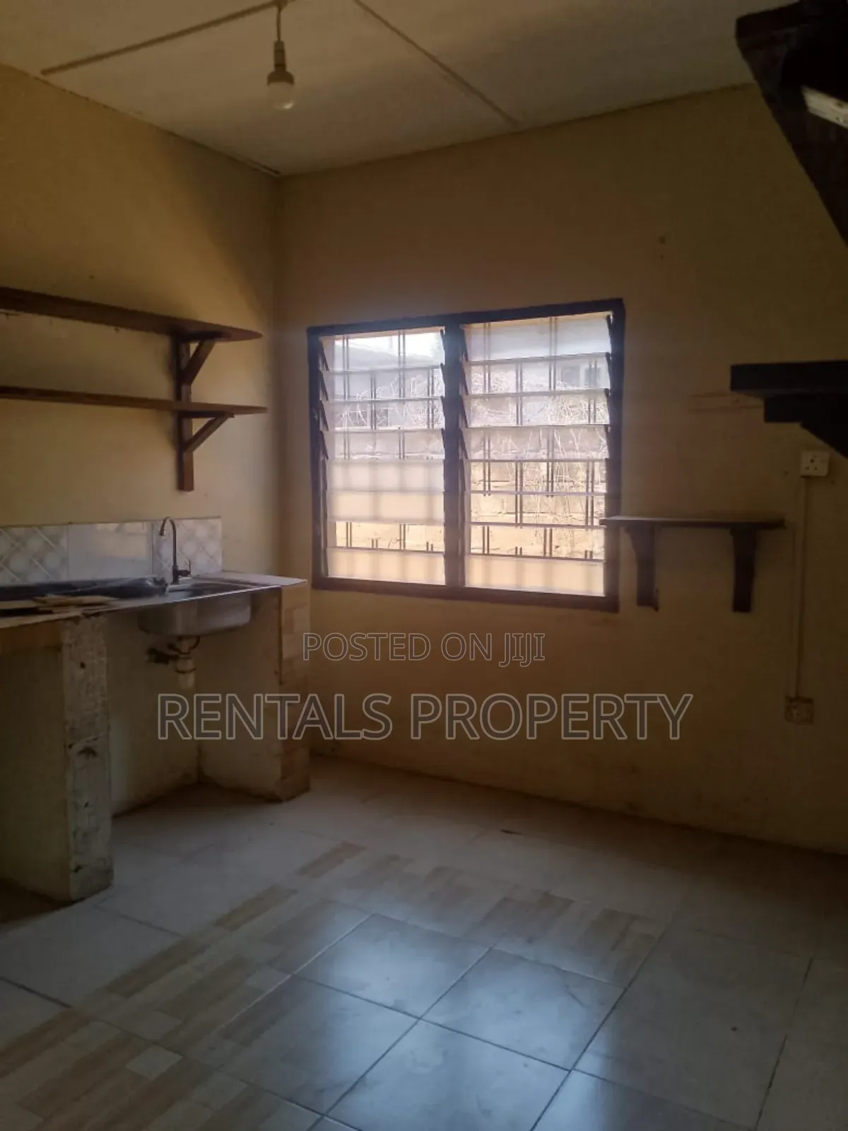 1bdrm Apartment in Frafraha for rent
