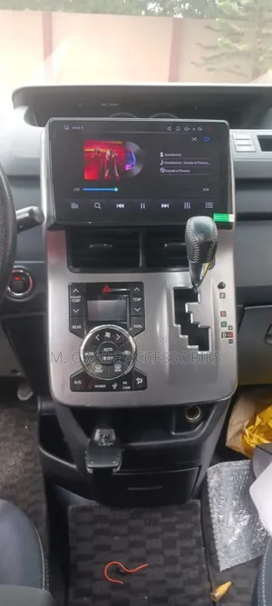 Toyota Voxy Noah Android Radio Apple Carplay Android Auto