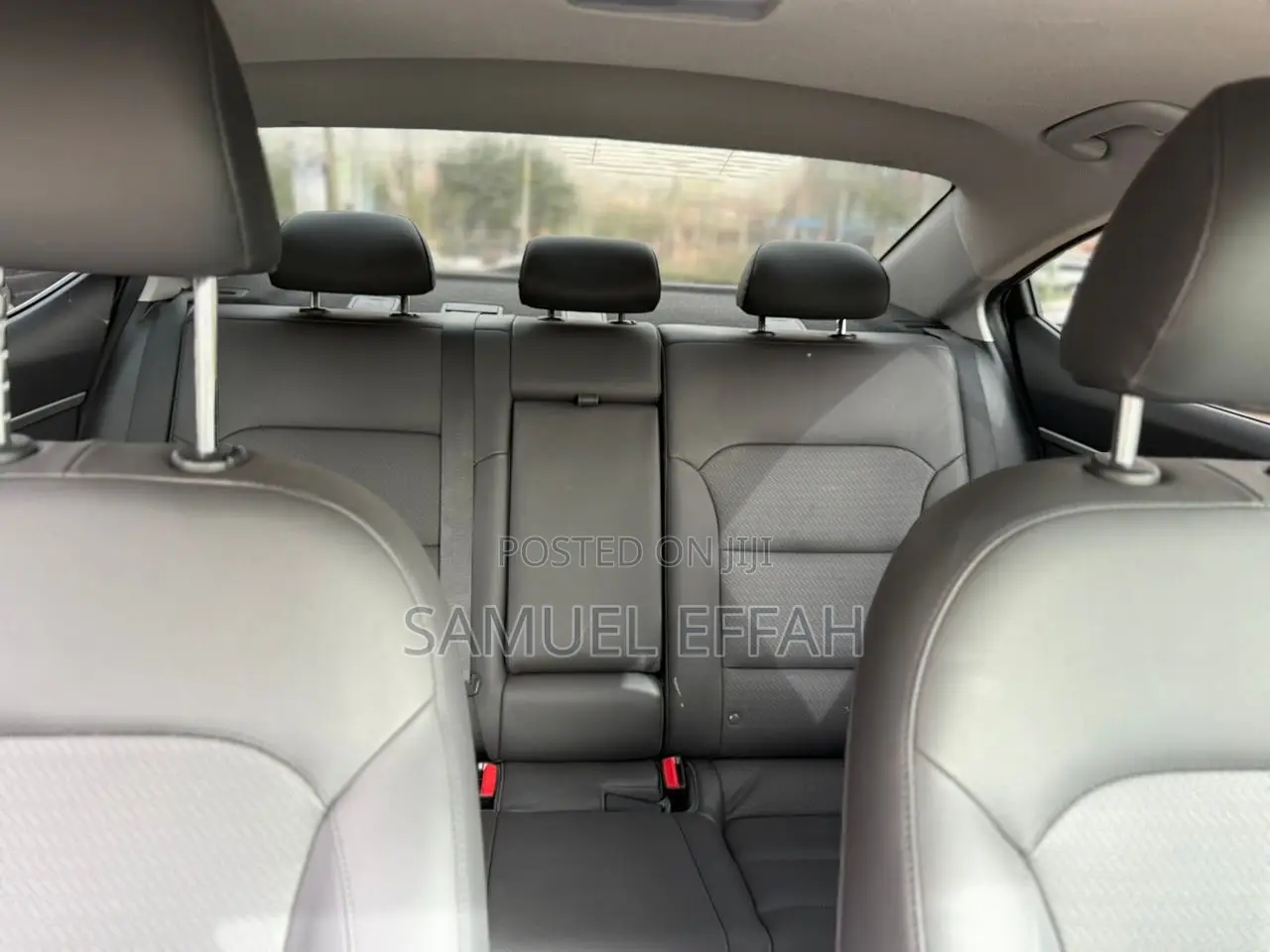 Hyundai Elantra Limited 2019 White