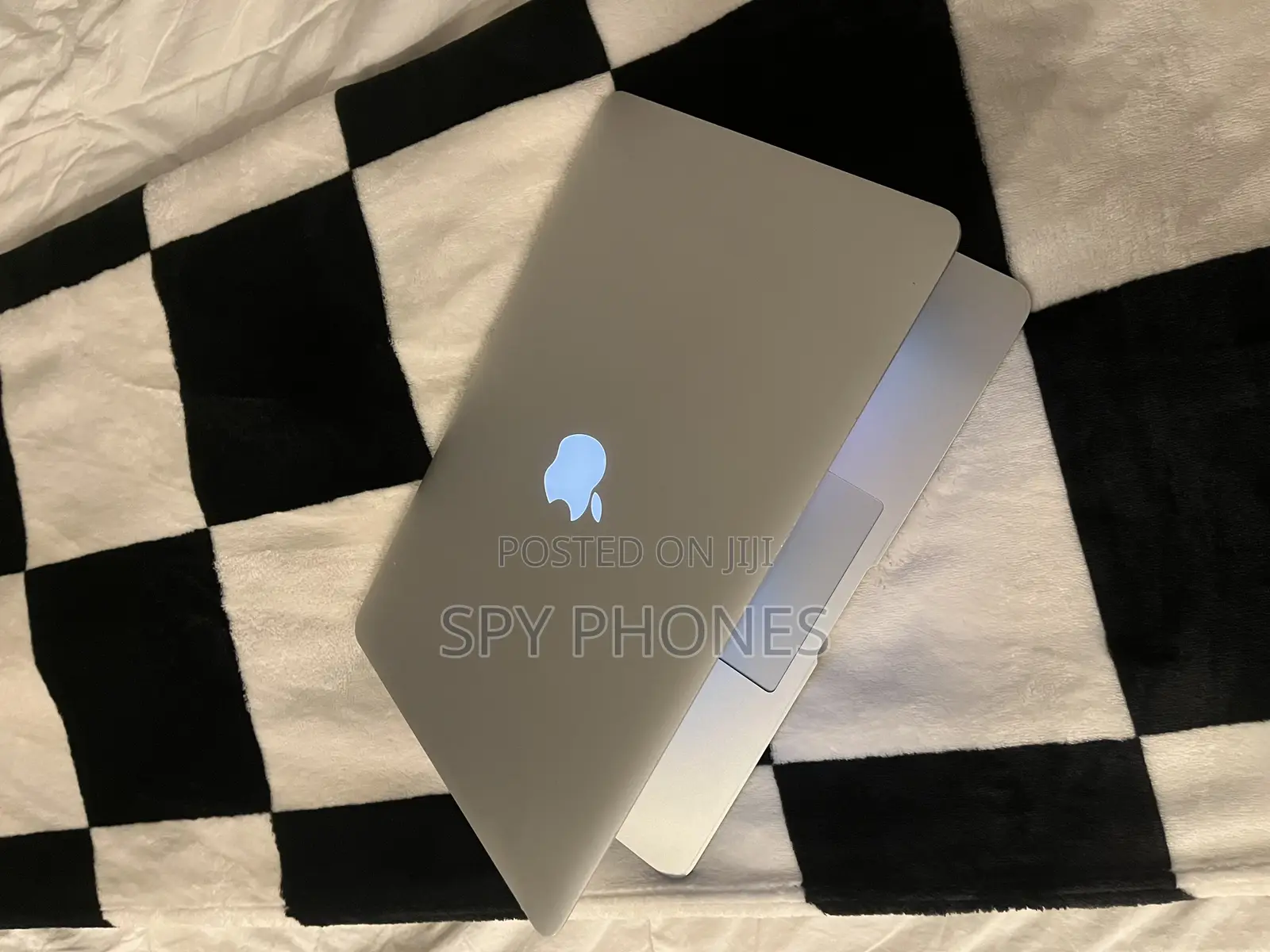 Laptop Apple MacBook Air 4GB Intel Core i5 SSD 128GB