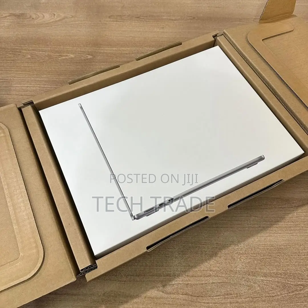 New Apple MacBook Air 2024 M3 13-inch 16GB Apple M3 SSHD (Hybrid) 256GB