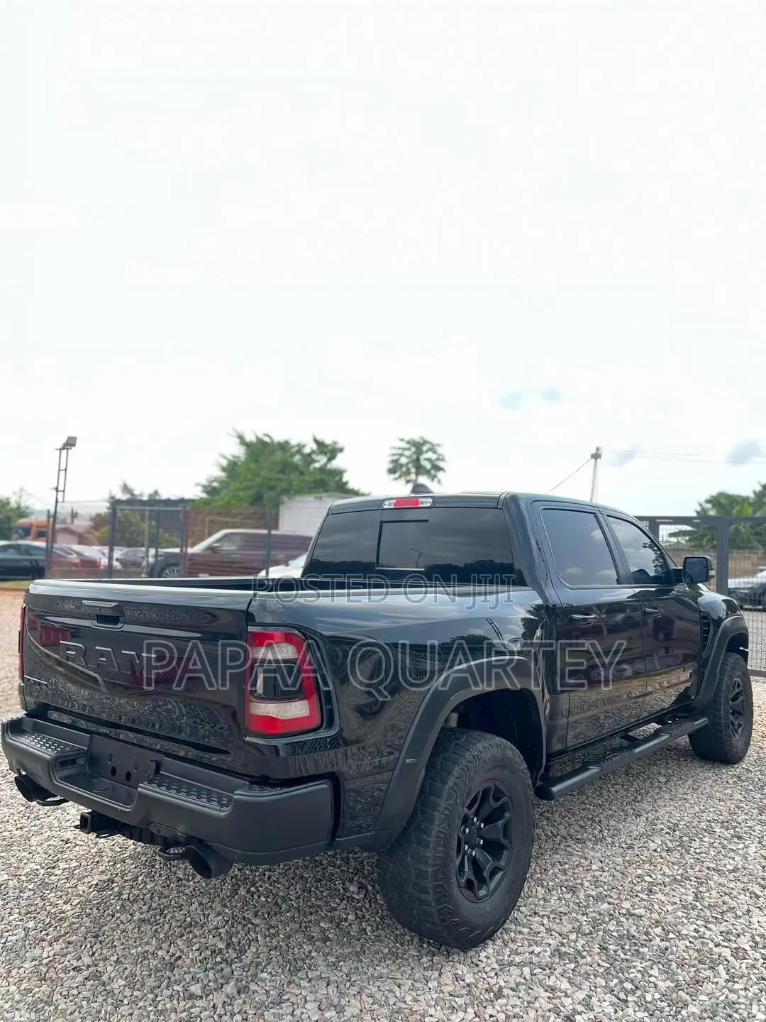 Dodge RAM 2022 Black