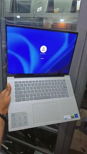 Laptop Dell Inspiron 16 7630 16GB Intel Core i7 SSD 1T