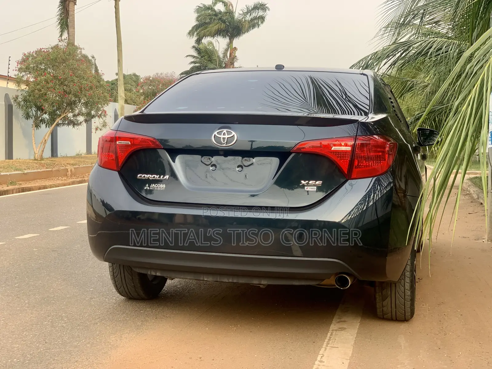 Toyota Corolla XSE 4dr Sedan (1.8L 4cyl CVT) 2017 Black