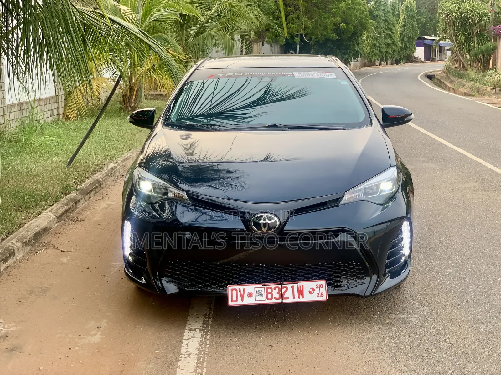 Toyota Corolla XSE 4dr Sedan (1.8L 4cyl CVT) 2017 Black