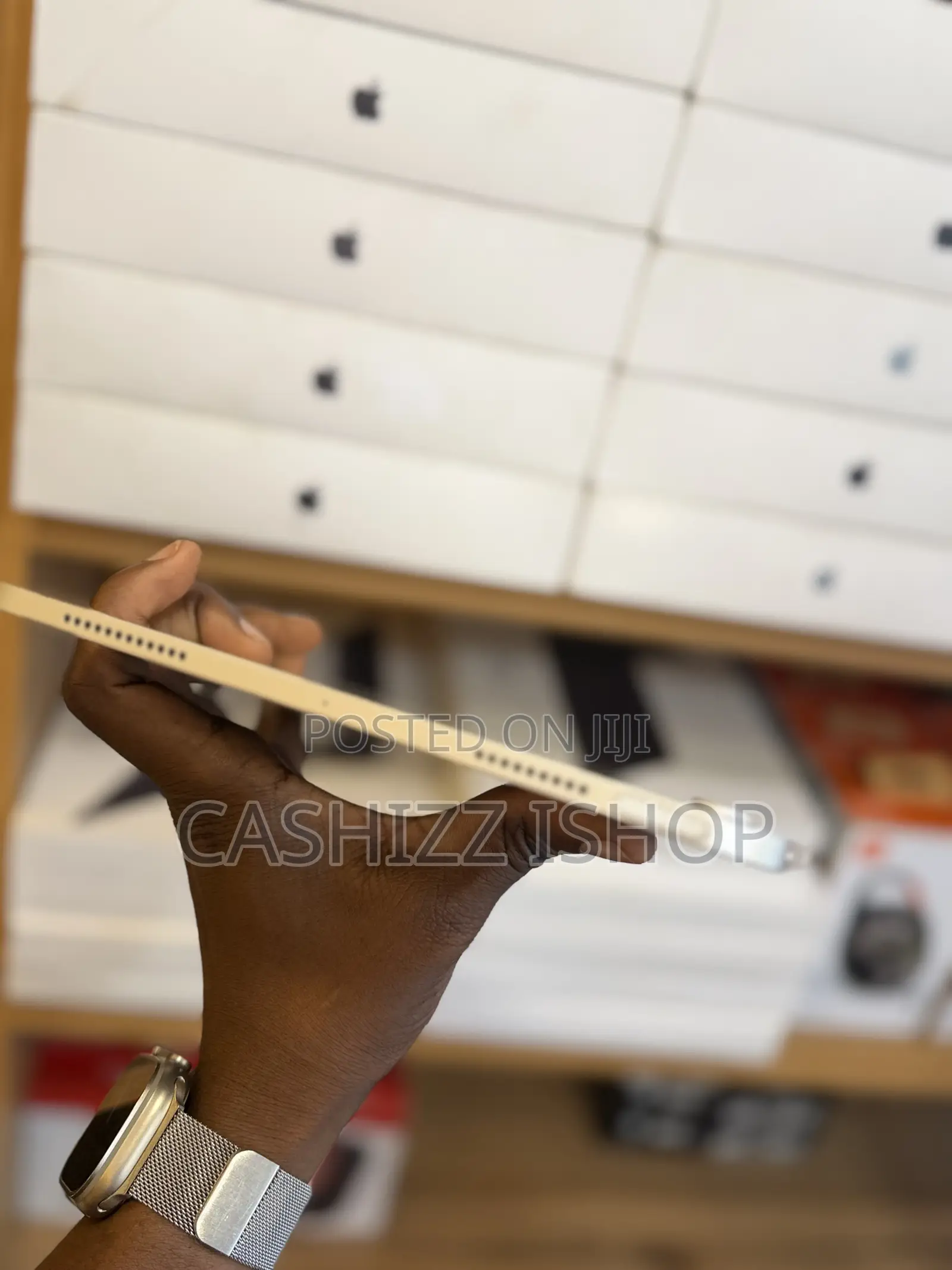 Apple iPad Air (2022) 256 GB Silver