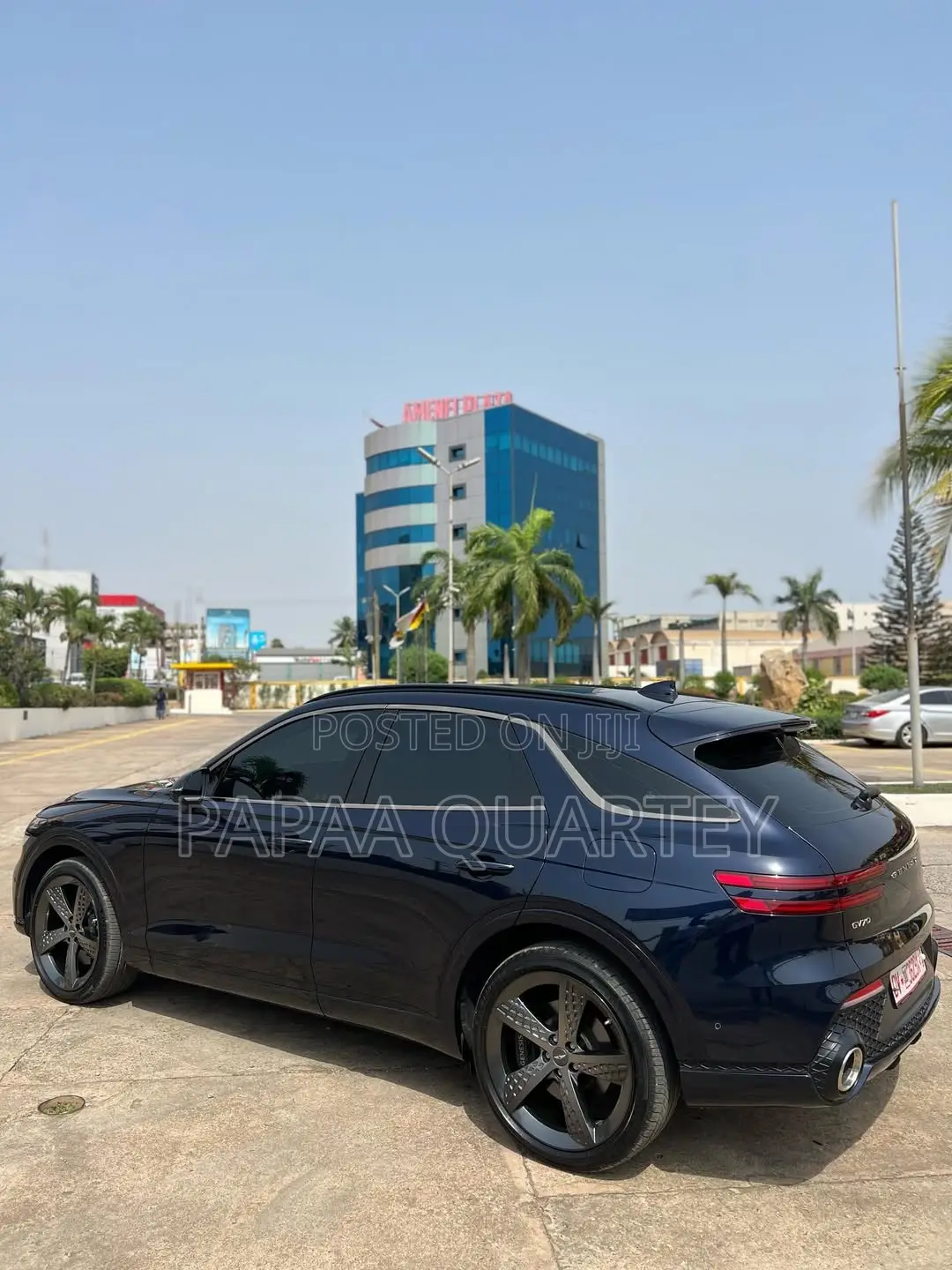Genesis GV70 2023 Blue